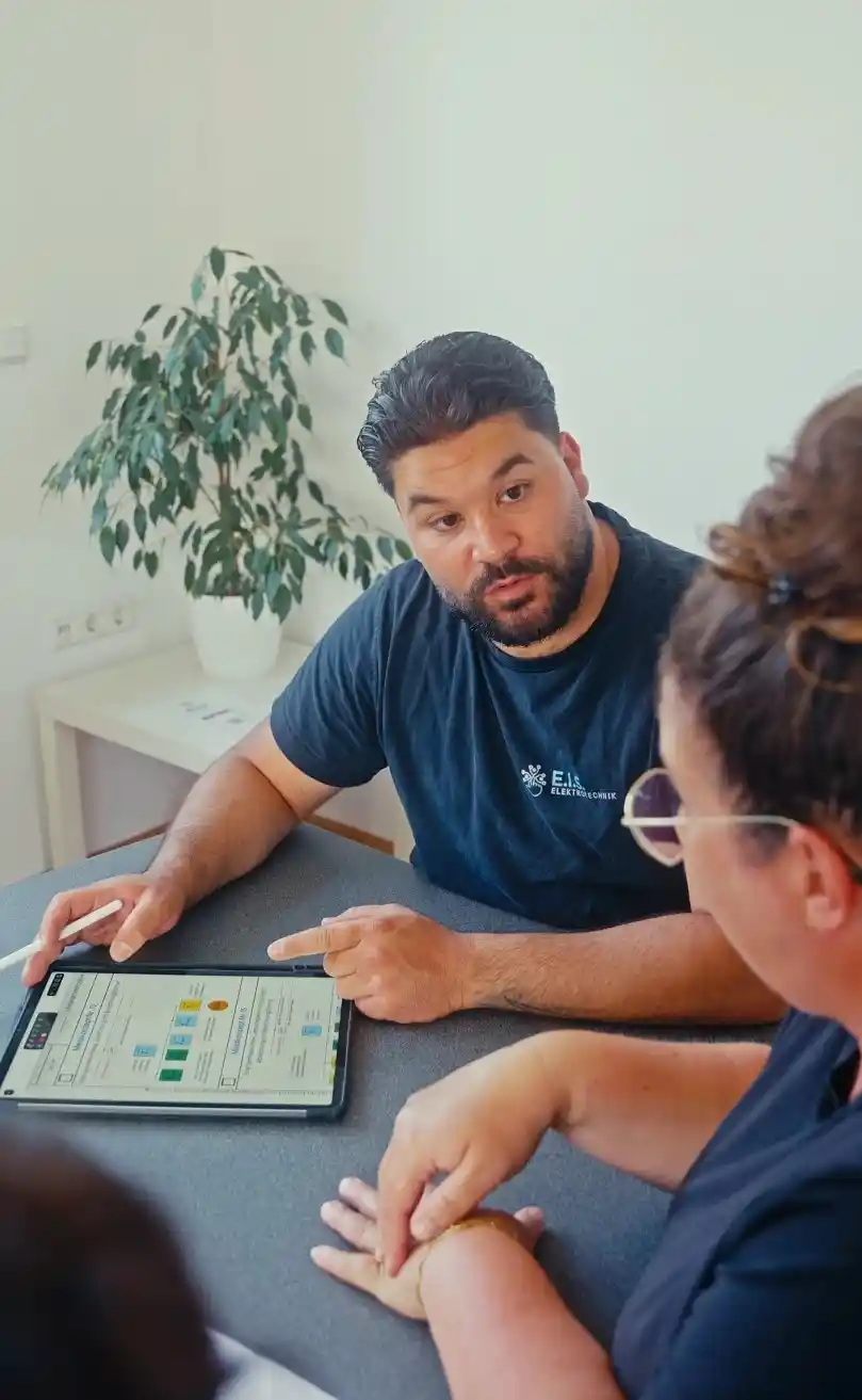 Aufnahme vor Ort mit dem E.I.S.-Team — E.I.S. Elektrotechnik