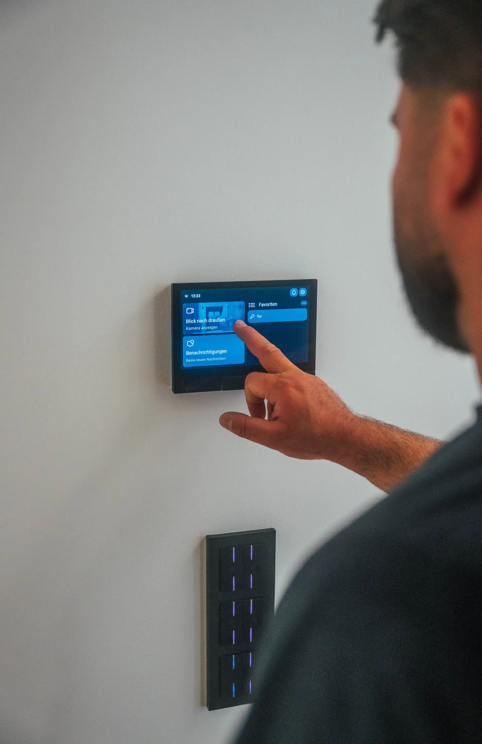 Einweisung in die Gebäudeautomation — E.I.S. Elektrotechnik